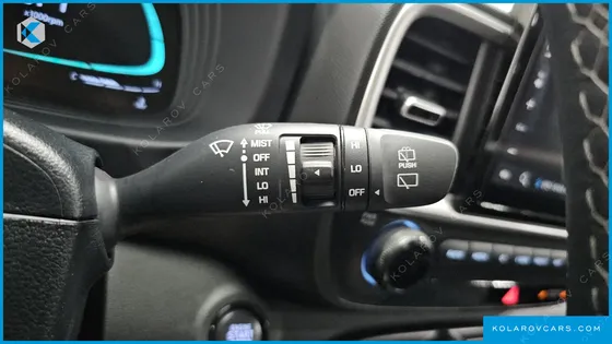HYUNDAI VENUE 1,6 PREMIUM