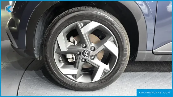 HYUNDAI VENUE 1.6 FLUX