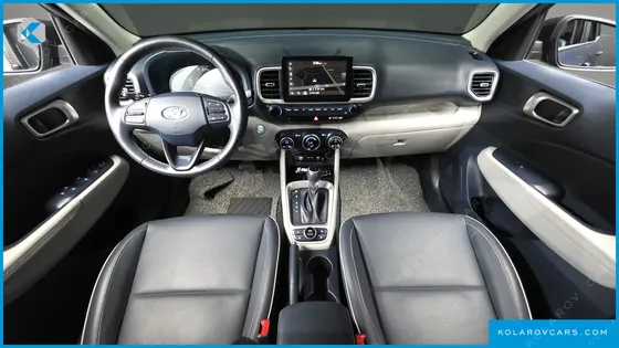 HYUNDAI VENUE 1.6 FLUX