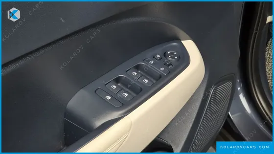 HYUNDAI VENUE 1.6 FLUX