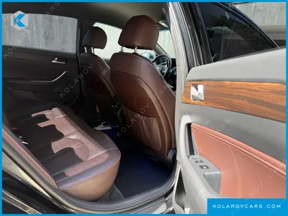 HYUNDAI SONATA EXCLUSIVE PLUS