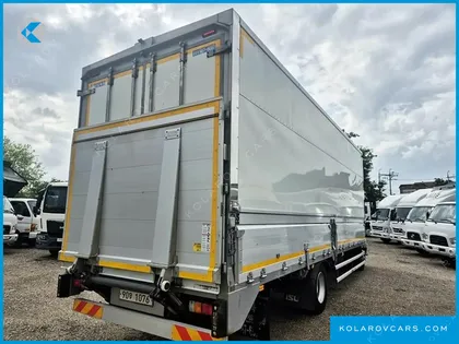 HYUNDAI MEGA TRUCK PREMIUM