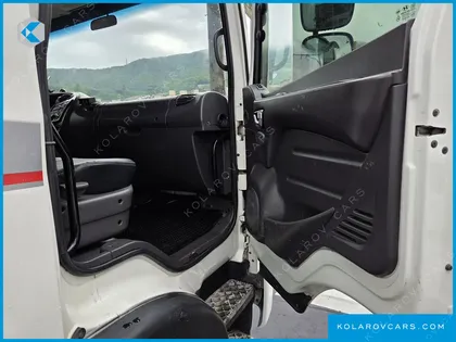 HYUNDAI MEGA TRUCK GOLD