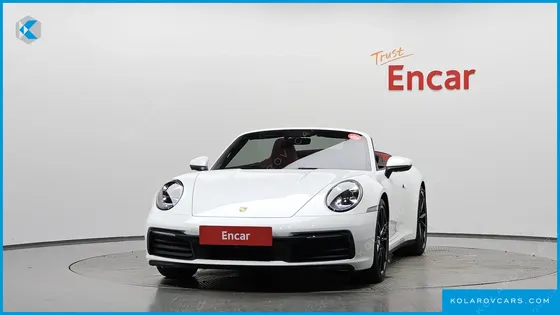 PORSCHE 911 CARRERA 4 CABRIOLET