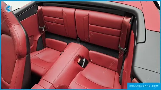 PORSCHE 911 CARRERA 4 CABRIOLET