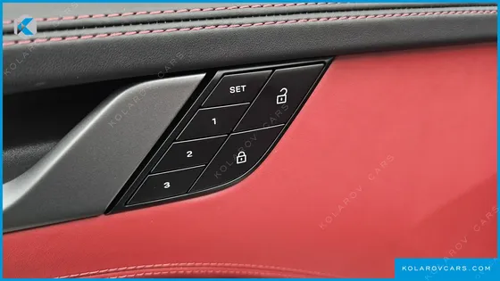 PORSCHE 911 CARRERA 4 CABRIOLET