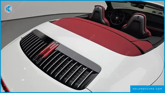 PORSCHE 911 CARRERA 4 CABRIOLET