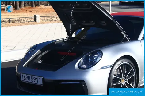 PORSCHE 911 TARGA 4