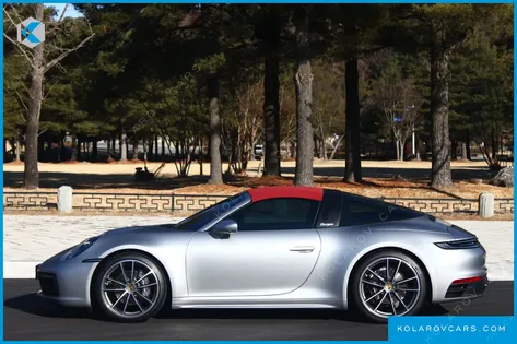 PORSCHE 911 TARGA 4