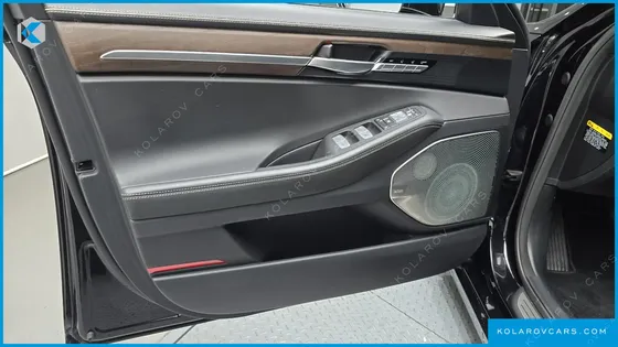 GENESIS G90 5.0 AWD