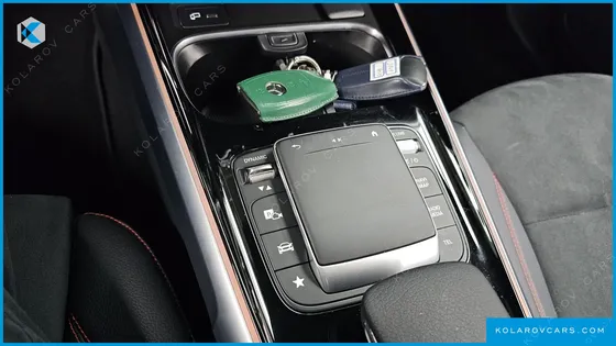 MERCEDES GLB-CLASS GLB250 4MATIC