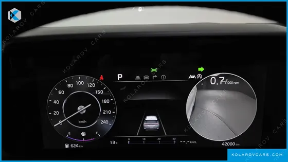 KIA CARNIVAL 7-SEATER SIGNATURE