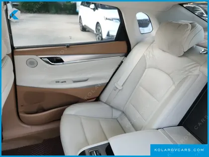 HYUNDAI GRANDEUR 3.3