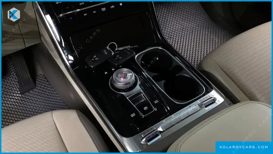 KIA CARNIVAL 9-SEATER SIGNATURE