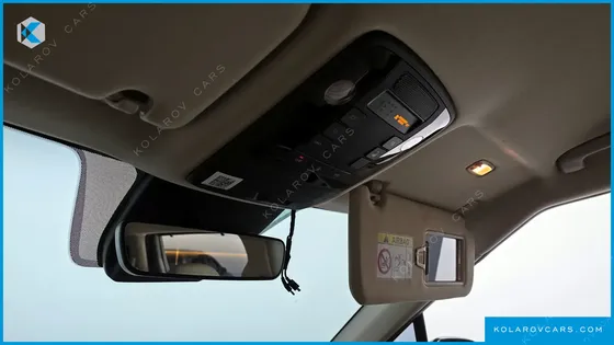 KIA CARNIVAL 9-SEATER SIGNATURE