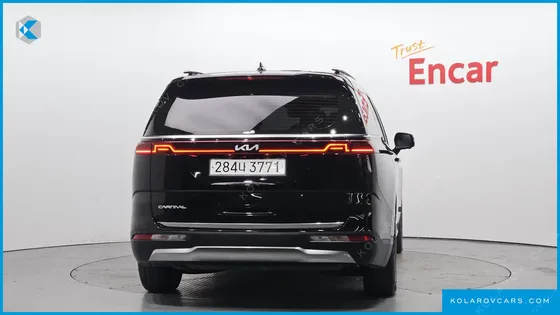 KIA CARNIVAL 9-SEATER SIGNATURE