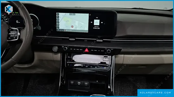KIA CARNIVAL 9-SEATER SIGNATURE
