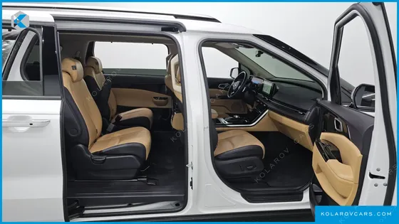 KIA CARNIVAL 9-SEATER NOBLESSE