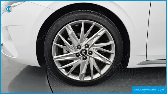 HYUNDAI GRANDEUR 2.5
