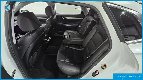 HYUNDAI GRANDEUR 2.5