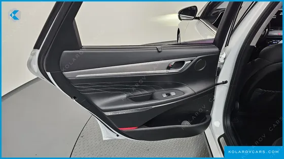 HYUNDAI GRANDEUR 2.5