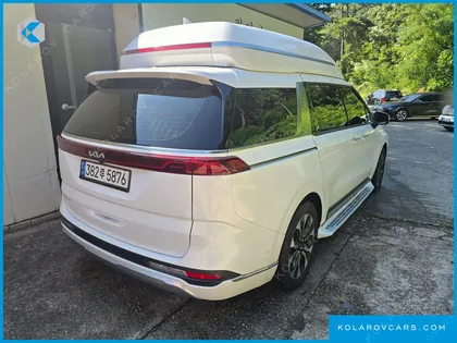 KIA CARNIVAL 7-SEATER HI-LIMOUSINE