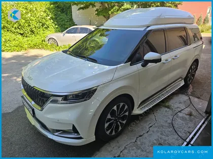 KIA CARNIVAL 7-SEATER HI-LIMOUSINE