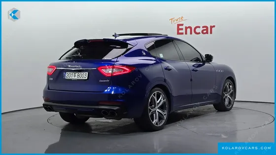 MASERATI LEVANTE 3.8 GTS AWD