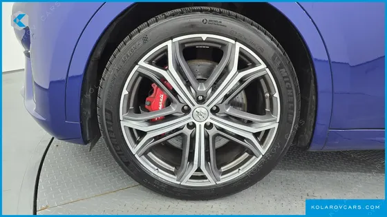 MASERATI LEVANTE 3.8 GTS AWD