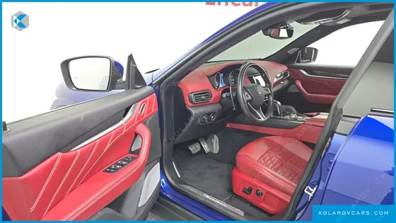 MASERATI LEVANTE 3.8 GTS AWD