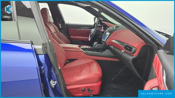 MASERATI LEVANTE 3.8 GTS AWD
