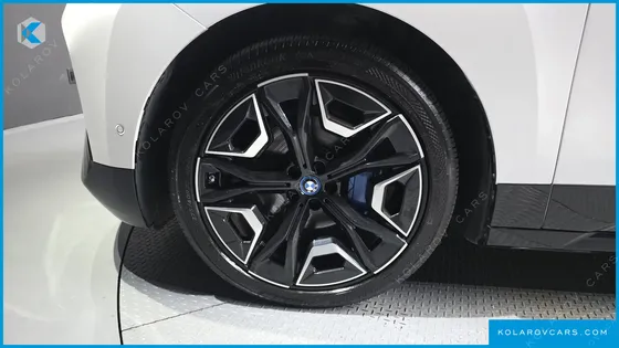 BMW IX XDRIVE50 SPORTS PLUS