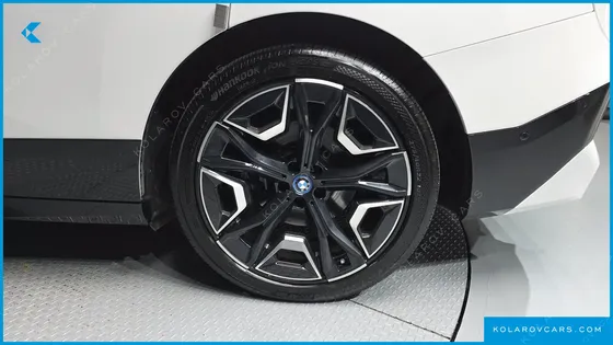 BMW IX XDRIVE50 SPORTS PLUS