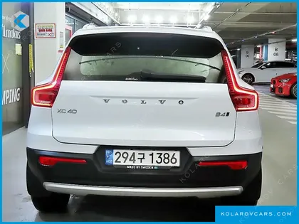 VOLVO XC40 B4 INSCRIPTION