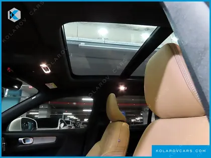VOLVO XC40 B4 INSCRIPTION
