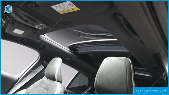 VOLVO XC40 T4 R-DESIGN