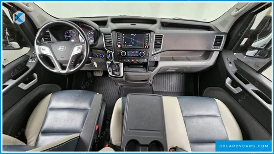 HYUNDAI SOLATI 11-SEATER