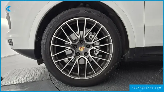 PORSCHE CAYENNE 3.0