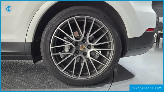 PORSCHE CAYENNE 3.0
