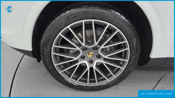 PORSCHE CAYENNE 3.0