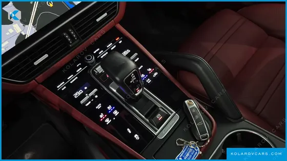 PORSCHE CAYENNE 3.0