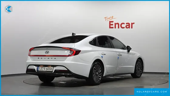 HYUNDAI SONATA PREMIUM PLUS