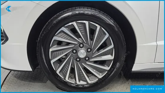 HYUNDAI SONATA PREMIUM PLUS