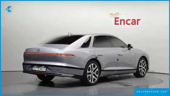 HYUNDAI GRANDEUR 2,5 GASOLINE 2WD