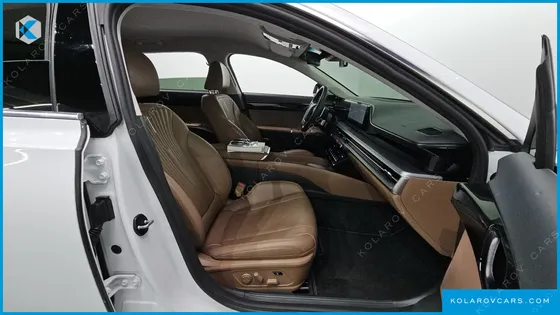 HYUNDAI GRANDEUR 2,5 GASOLINE 2WD