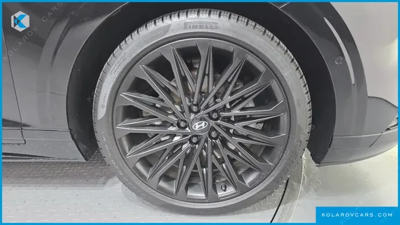 HYUNDAI GRANDEUR 2,5 GASOLINE 2WD