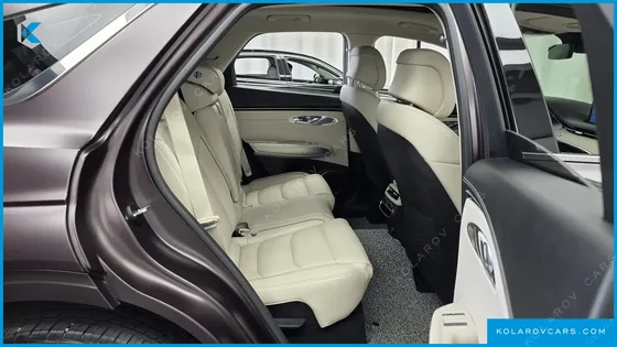 GENESIS GV70 2.5T GASOLINE 2WD