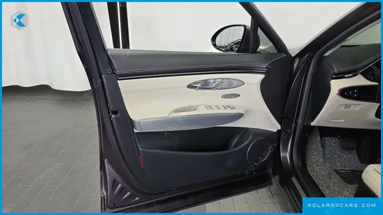 GENESIS GV70 2.5T GASOLINE 2WD