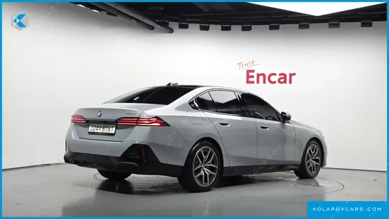 BMW 5 SERIES 523D M SPORT
