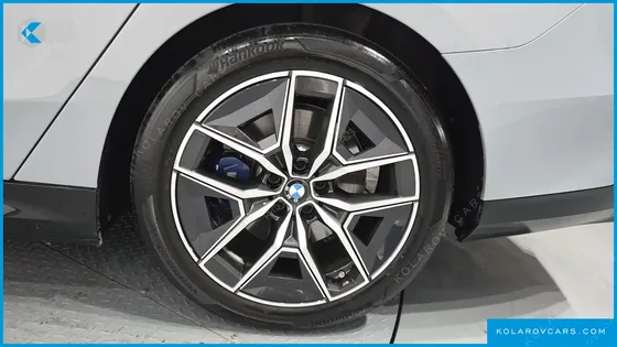 BMW 5 SERIES 523D M SPORT